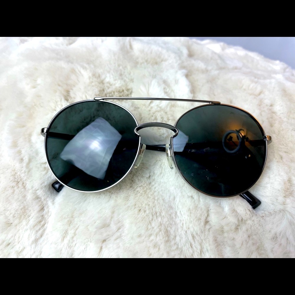 Valentino VA2002 round sunglasses, silver/grey lenses